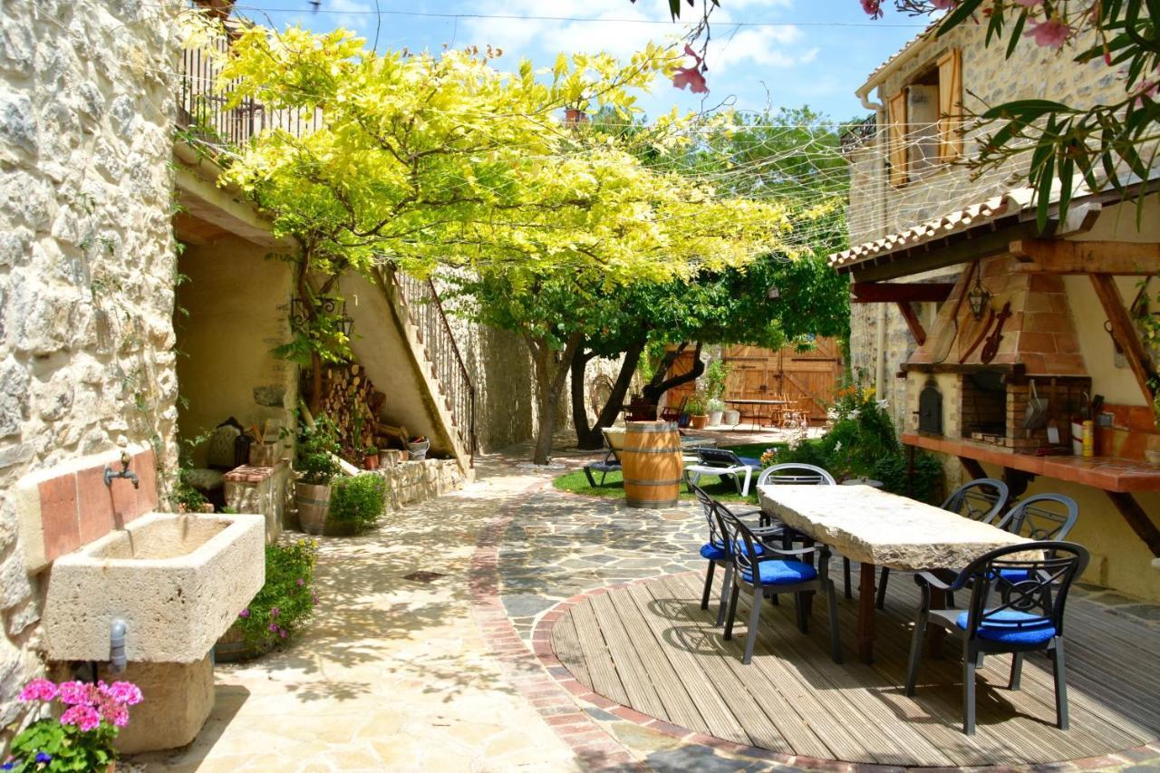 Holidays In Lagrasse Buitenkant foto